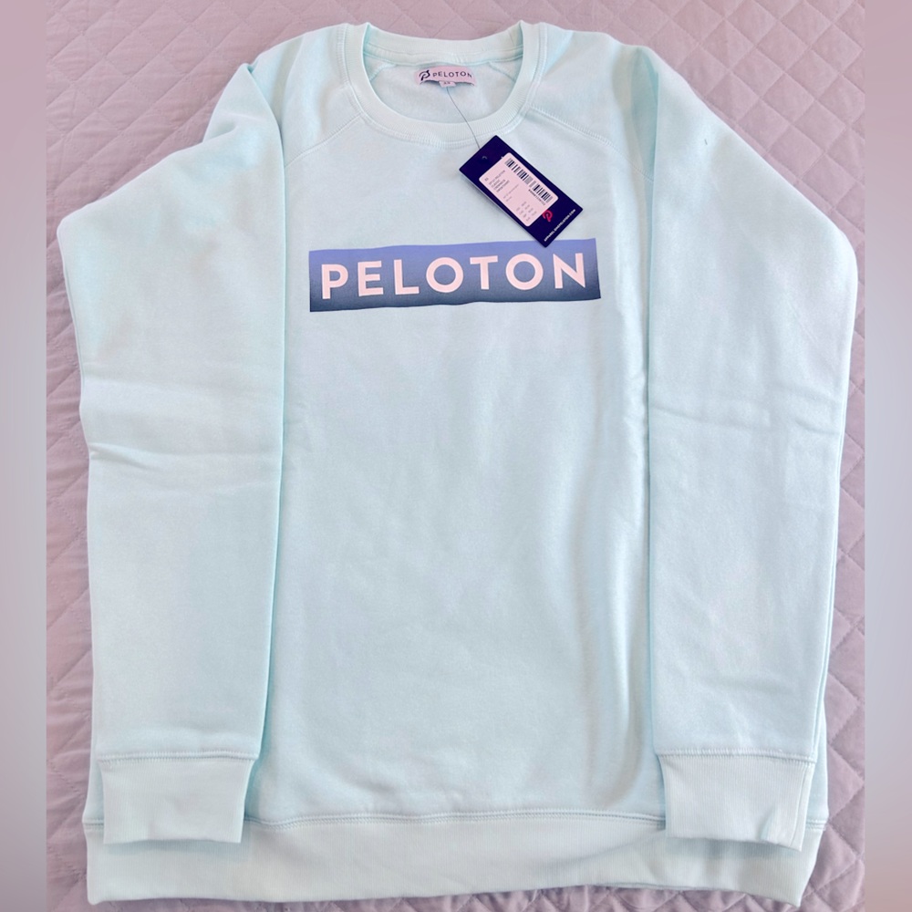 NWT Peloton sweatshirt. Softest material.  Bought after return date. Too big.